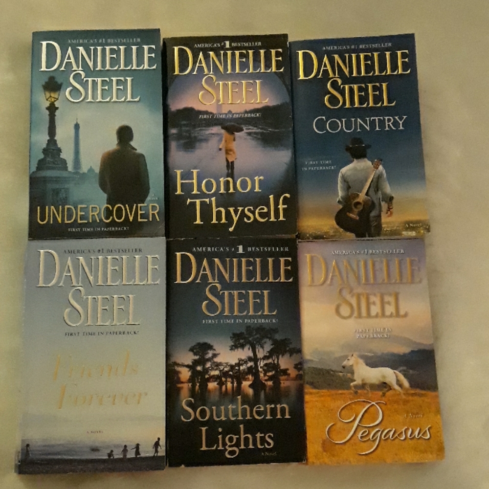 Set of 6 Danielle Steel books - Picture 1 of 8